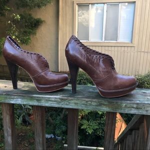 Amazing UGG platform  high heels NEW 9.5 sample